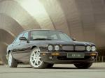 Jaguar XJR 100 2002 года